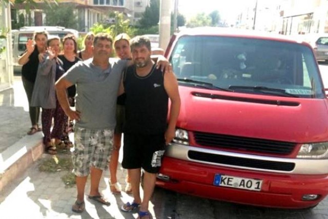 Bulgar Polisinden Gümrükte Dayak…