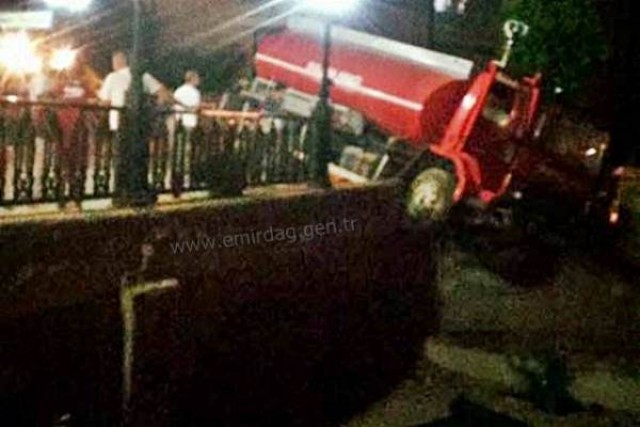 Emirdağ&rsquo;da Köprüde Kaza