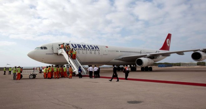 İstanbul’dan Brüksel’e uçmakta olan Türk Hava Yollarına ait uçak Viyana’ya acil iniş yaptı