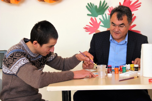 Eskişehir Çifteler&rsquo;de Zihinsel Engelli Gençlere Özel Eğitim