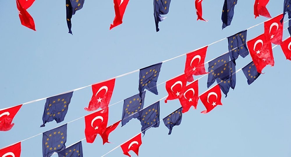 AB’den Türkiye’ye vize serbestisi şartı