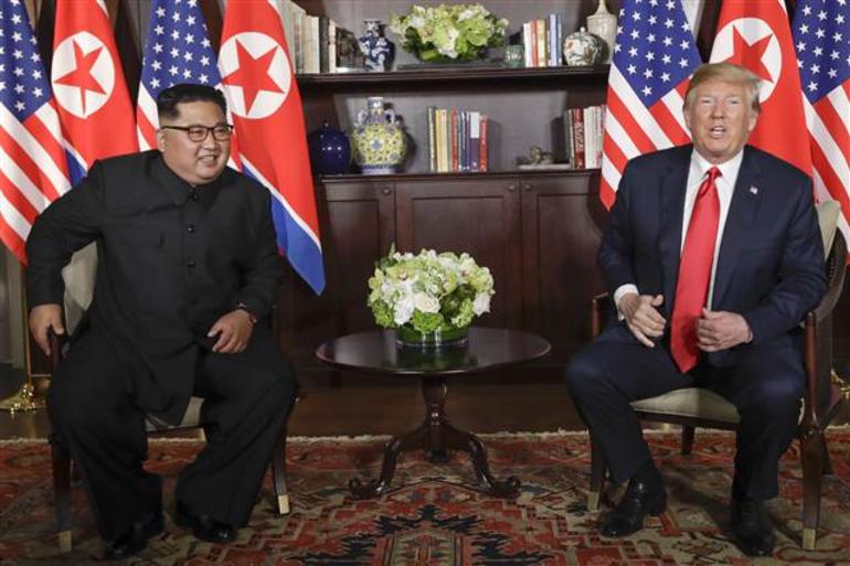 ABD Başkanı Trump ile Kuzey Kore lideri bir araya geldi