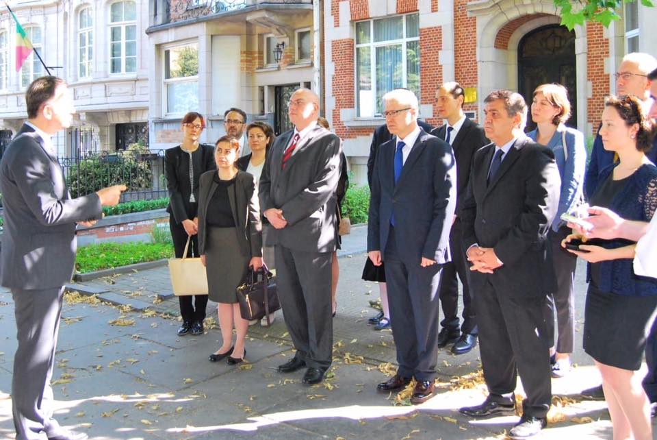 BELÇİKA’DA DURSUN AKSOY’UN ŞEHİT EDİLİŞİNİN 35. YILDÖNÜMÜ VESİLESİYLE  ANMA TÖRENİ DÜZENLENDİ