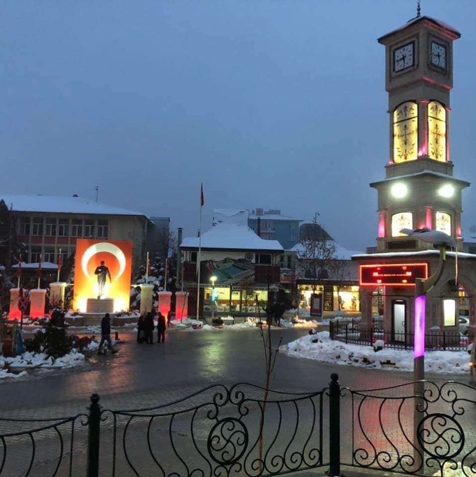 Belçika&rsquo;da ki Emirdağlılar Bu Eleştiriler Size