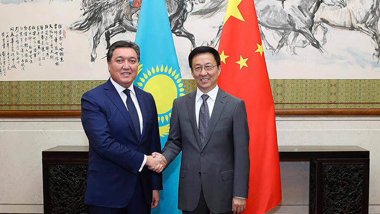 Askar Mamin Kazakistan&rsquo;a başbakan oldu