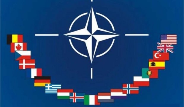 NATO, Kuzey Makedonya&rsquo;yi üyelige kabul etti
