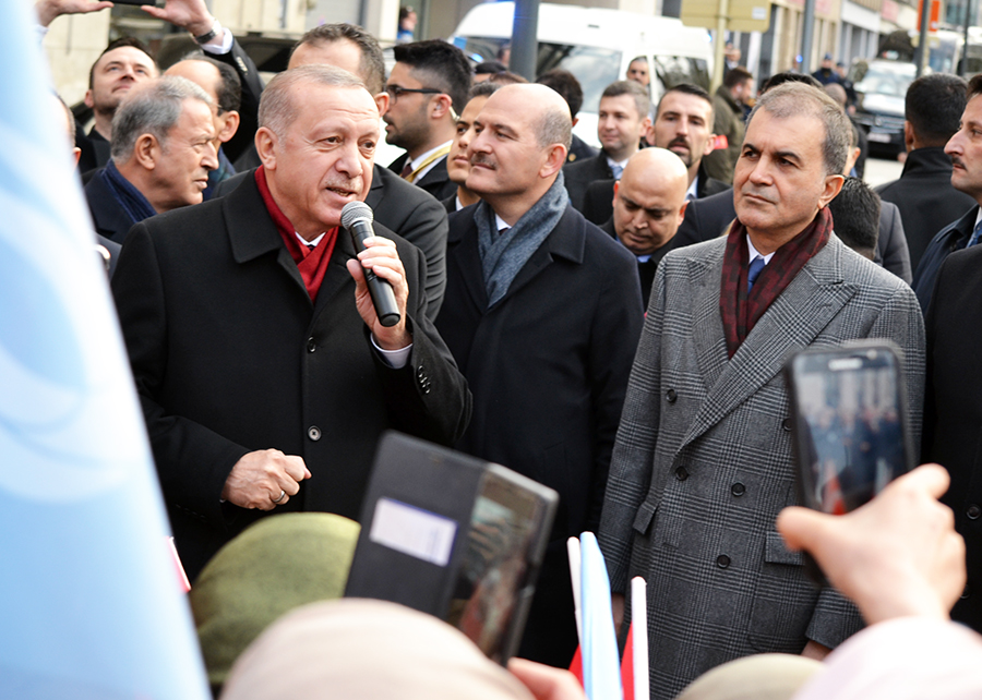 Cumhurbaşkanı Erdoğan&rsquo;ı Brüksel&rsquo;de Türk vatandaşları karşıladı