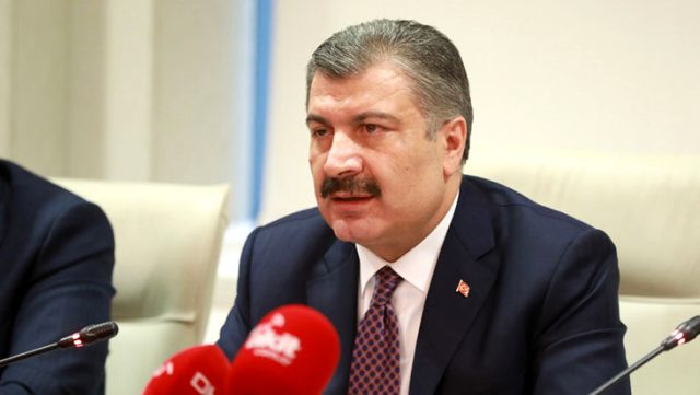 Türkiye Sağlık Bakanı Fahrettin Koca&rsquo;dan koronavirüs açıklaması: Toplam vaka sayımız 18&rsquo;dir