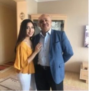 Baba kız el ele kampanyası Amima Kökten ve Halis Kökten yardım kampanyası zincirine el attı