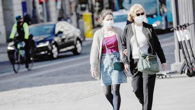 Belçika&rsquo;da Kovid-19 salgını kapsamında normalleşmeye hazırlanıyor