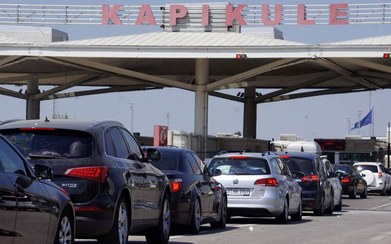 Gurbetçiler PCR testini memleketlerindeki hastanelerde yaptırabilir