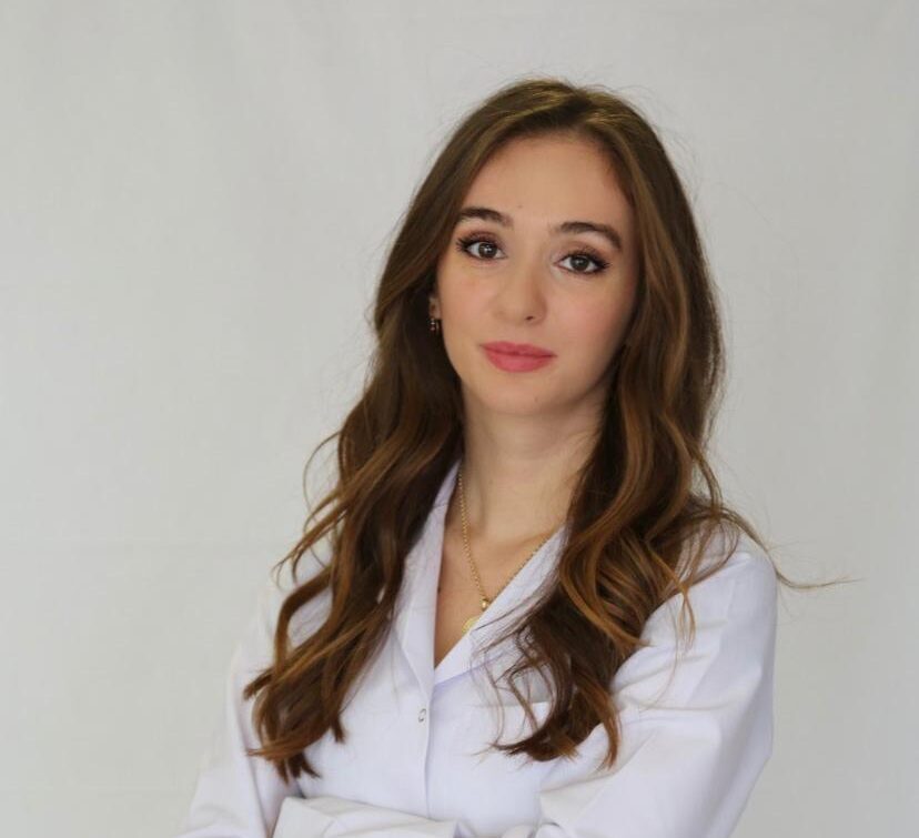 HAYATA İLK ADIMDAKİ BESİNİN ANNE VE BEBEK İÇİN ÖNEMİ
