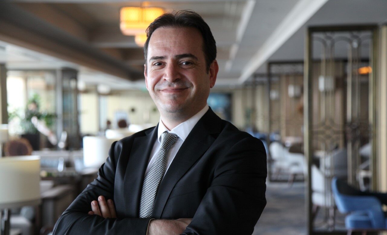 İHRACATÇI TAŞIMACILIKTA PANDEMİ ENGELLERİNİ MİNİVAN ARAÇLARLA AŞTI