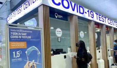 Yurt dışından Türkiye&rsquo;ye gelen yolcular PCR testi olanlar bile havalimanlarında yeniden teste tabi tutulabilecek