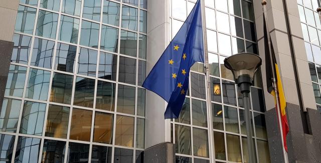 Belçika&rsquo;da kontrollü normalleşme başlıyor