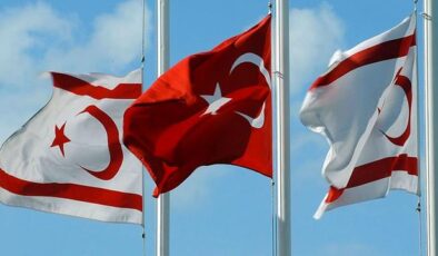Türkiye&rsquo;den KKTC&rsquo;ye gidişlerde eski tip kimlik kartları kullanılamayacak