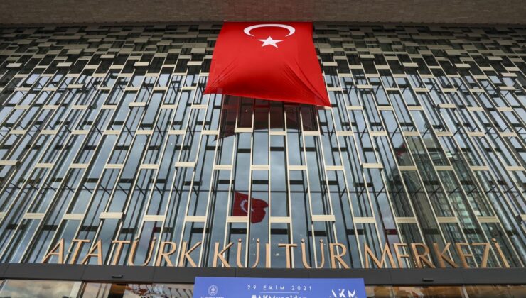 Atatürk Kültür Merkezi Bugün açılıyor