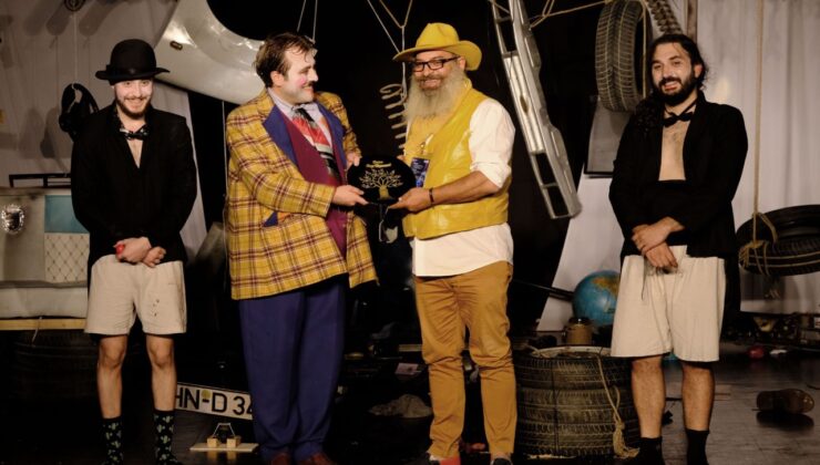 Eskişehir’in ‘Sui Generis Tiyatro’suna çifte ödü