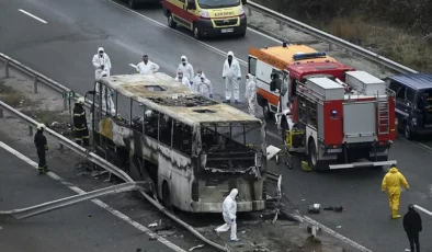 İstanbul&rsquo;dan kalkan yolcu otobüsü  Bulgaristan&rsquo;da otobüs yandı, 46 yolcu feci şekilde can verdi