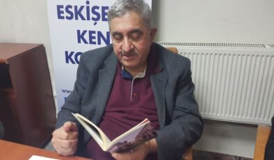 EŞYODER Başkanı Eskişehirli şair Ertuğrul Şakar’ın şiiri, uluslararası ‘İki Devlet Tek Millet’ şiir yarışmasında’ birinci oldu