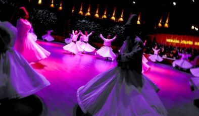 Mevlana Celaleddin-i Rumi, vefatının 748&rsquo;inci yılında törenlerle anılıyor