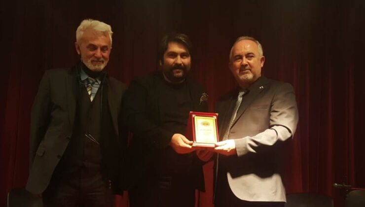 Şiirleri ve besteleri ile Eskişehirli şair İsmail Gül’ün kültür ve sanat etkinliği