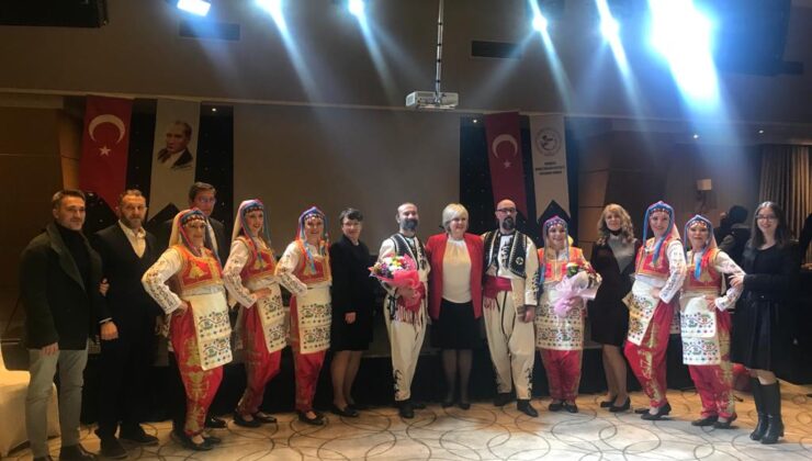 ERBALDER’den ‘Rumeli Ezgileri’ korosu ve ‘Balkanika’ Halk Oyunları’ Topluluğu beğeni topladı