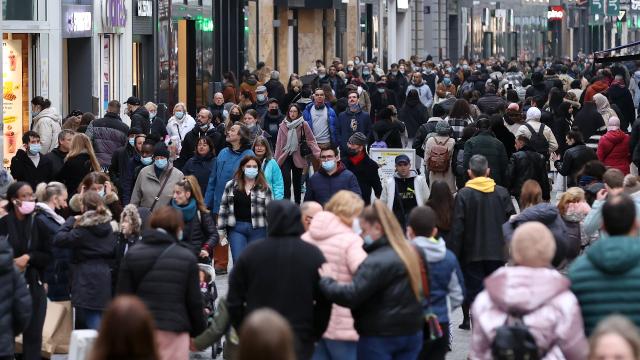 Belçika federal meclisi COVID-19&rsquo;a karşı aşılanmanın zorunlu hale getirilmesini görüşecek