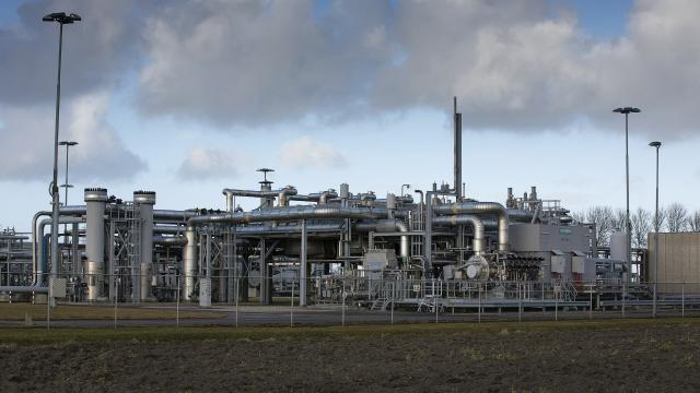 Avrupa&rsquo;da doğalgaz fiyatları Rusya-Ukrayna gerilimiyle yeniden yükseldi