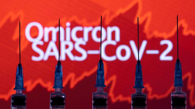 Dünya genelinde Omicron hızla yayılıyor: Son bir haftada 18 milyon vaka