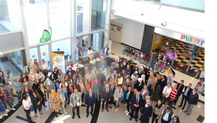 Odunpazarı Halk Eğitim Merkezi Kursiyerlerinin Yıl Sonu Sergisi Büyük Beğeni topladı