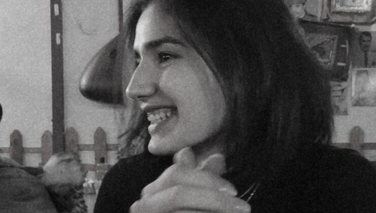 ESKİŞEHİR’ DE MUTLULUĞUN FOTOĞRAFINI ÇEKEN ALİ AMCA