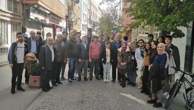 Eskişehir’de okuyan ‘Türk Dünyası Öğrencileri’ tanışma kahvaltısında bir araya geldi