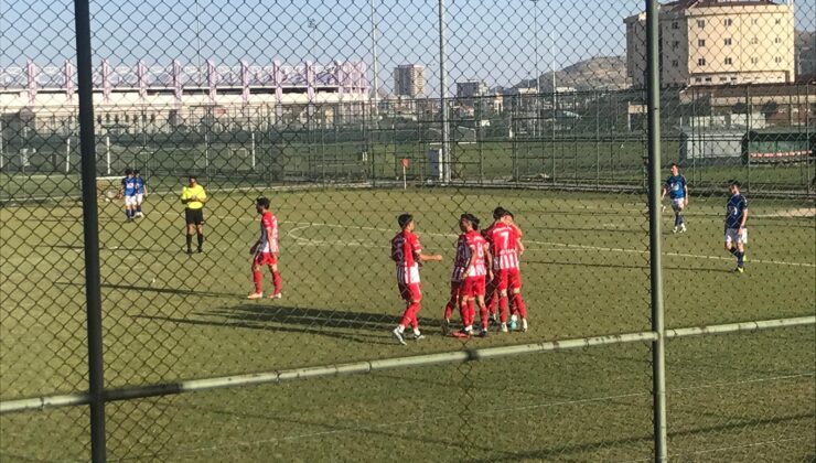 Süper Amatör Lig Şampiyonu Emirdağ Spor, ligin ilk karşılaşmasında 2-0 galip ayrıldı