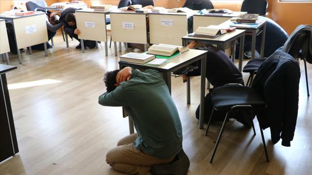 Türkiye »de Bugün ülke genelinde saat 18.57&rsquo;de deprem tatbikatı yapılacak
