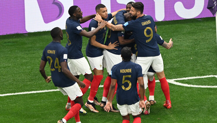 Fransa Fas&rsquo;ı yarı finalde 2-0 yenerek adını finale yazdırdı