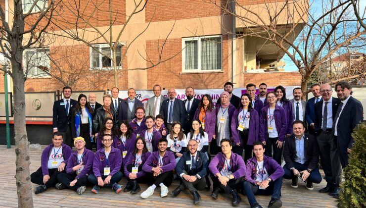 Eskişehir Rotary Kulübleri, &lsquo;Rotary Liderlerini Arıyor&rsquo; sloganıyla yola çıktılar