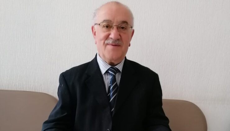 Eskişehirli şair Kâmil Sayın’ın, şiirleri üç cilt hâlinde, ‘Kâmil Sayın Divanı’ adıyla yayımlandı