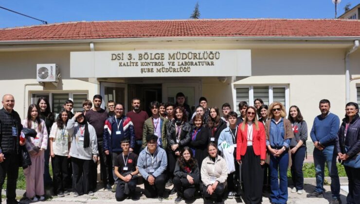 Eskişehir Atatürk Lisesi öğrencileri, ‘DSİ 3.Bölge Laboratuvarlarına’ teknik gezi düzenledi