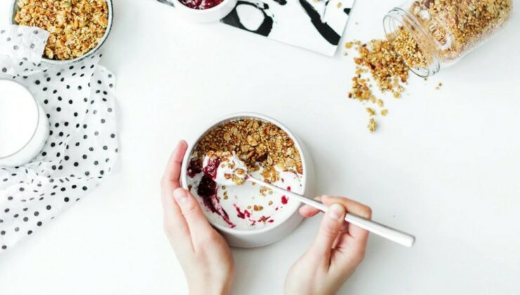 SAĞLIKLI BESLENMEDE YAPILAN HATALAR