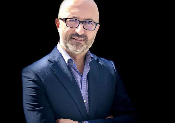 Emirdağlı Mehmet Sadık Karanfil, BELÇİKA’da Flaman Bölgesi Öz Dernekler Federasyonu Başkanı oldu