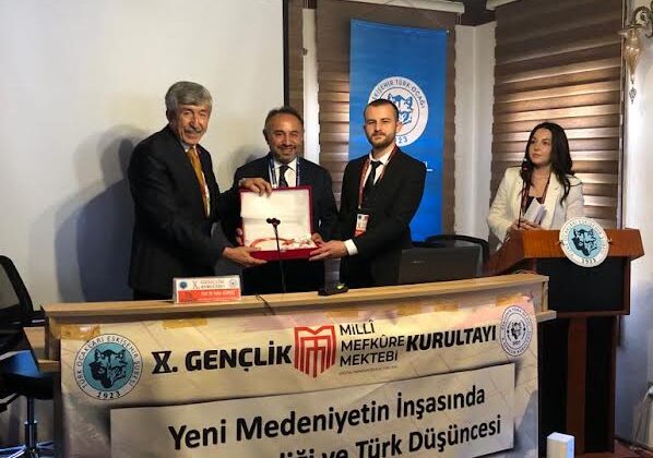 Eskişehir Türk Ocağı Gençlik Kurultayı’ başladı