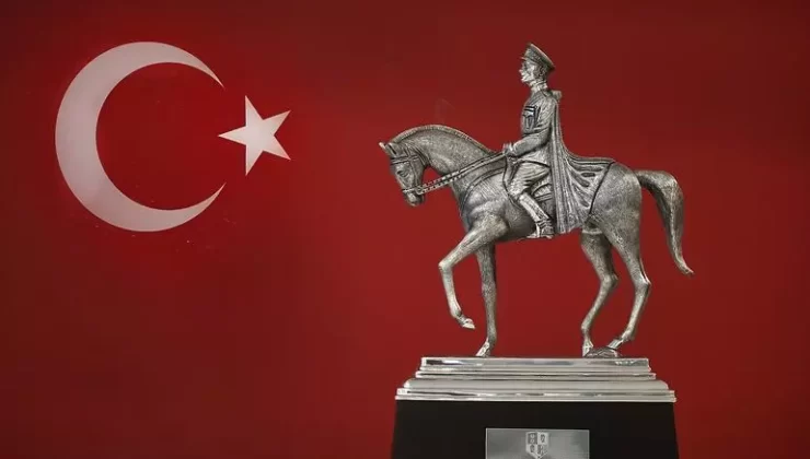 97. Gazi Koşusu&rsquo;nu Urfa Aslanı ile Mehmet Kaya kazandı!