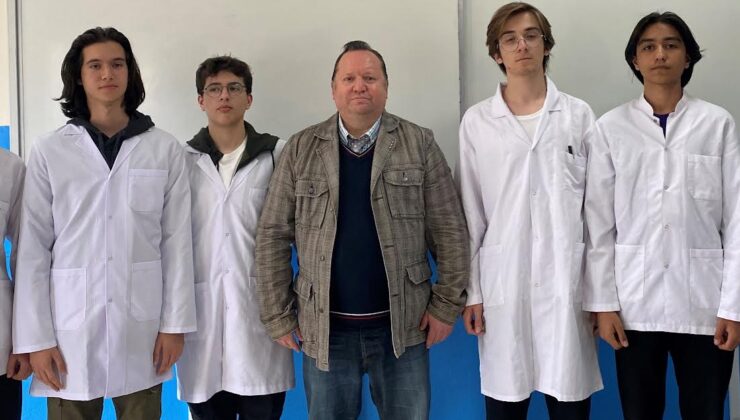 Avrupa Nükleer Araştırma Örgütü ‘CERN’ Tarafından Düzenlenen Uluslararası “Fizik” Yarışmasında Eskişehir Fatih Fen Lisesi, Eskişehir’i Başarıyla Temsil Ettiler