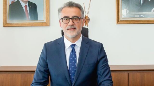 SEDDK Başkanı Eroğlu istifa etti