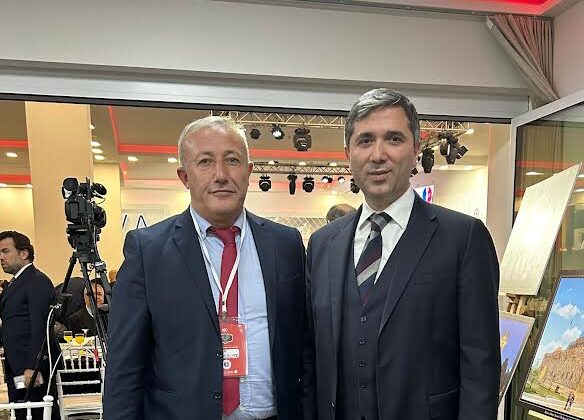 Türkiyede Yabancı plakalı aracların  kalış Süreleri 4 yıla cıkıyor….Türkiye  getirilen cep telefonlari kullanım süresi 180 güne çıkartılıyor 