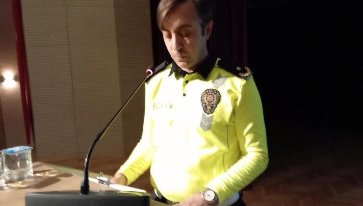 Eskişehir’de fahri trafik müfettişlerine bilgilendirme toplantısı ilgi gördü