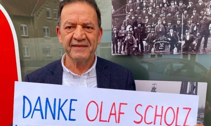 ALMANYA SİYASETİNE AĞIRLIĞIMIZI KOYALIM!