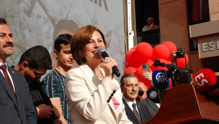 Eskişehir Büyükşehir Belediye Başkanı Ayşe Ünlüce göreve başladı…