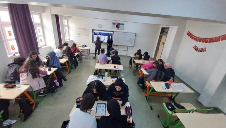 Eskişehir Hacı Süleyman Çakır Kız Anadolu Lisesi öğrencileri, ‘İyilik Hali Düşüncesine Doğru’ adlı uluslararası eTwinning projesine katıldı